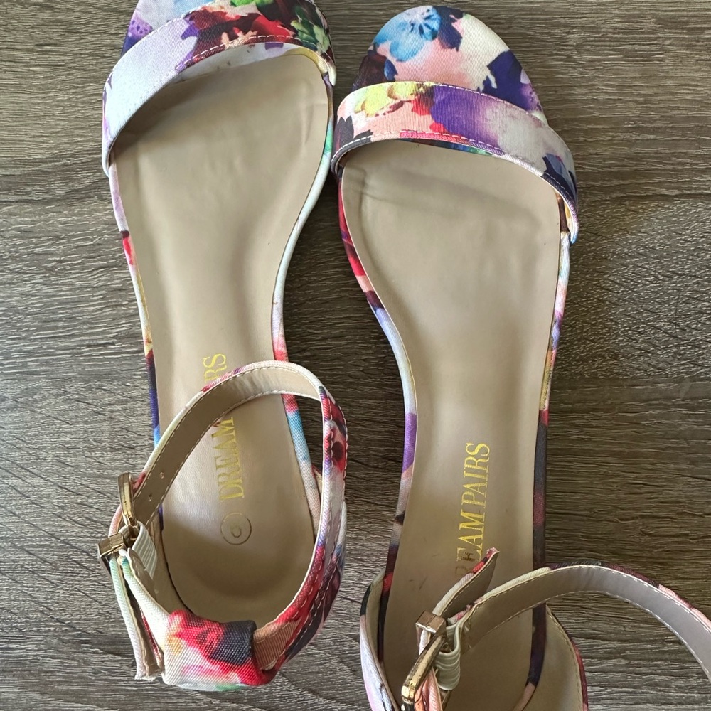Women's Floral Sandals
